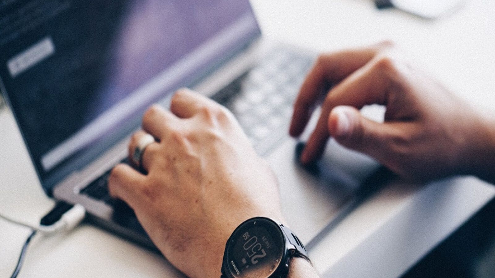 Mumbai IIT Alumnus, With Rs 70 Lakh Salary Laid Off, Savings Draining Fast: ‘It’s All Crashing Down, Family Worried’ Mumbai IIT Alumnus, With Rs 70 Lakh Salary Laid Off, Savings Draining Fast: ‘It’s All Crashing Down, Family Worried’